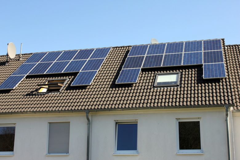 Fotovoltaické panely na výrobu elektriny